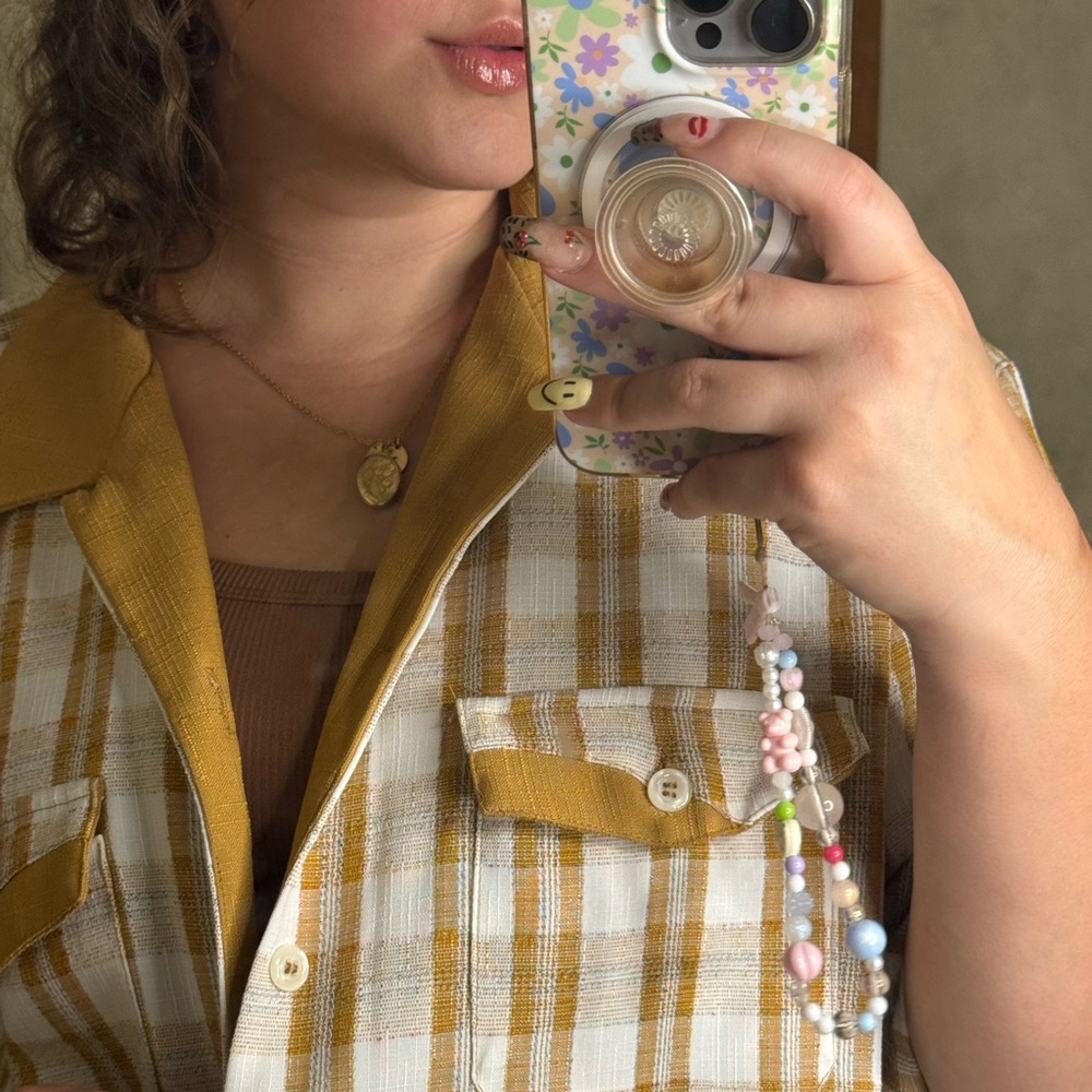 Vintage Tan, Plaid Button Down 🍂